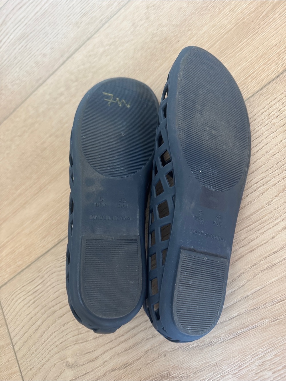 Jeffrey Campbell Jellz slip-on us9 - Picture 4 of 4